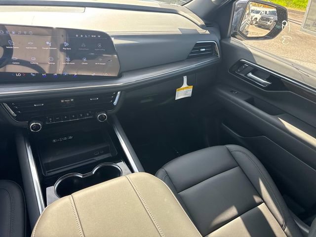 New 2026 Chevrolet Suburban LT w/ Comfort Package image 20