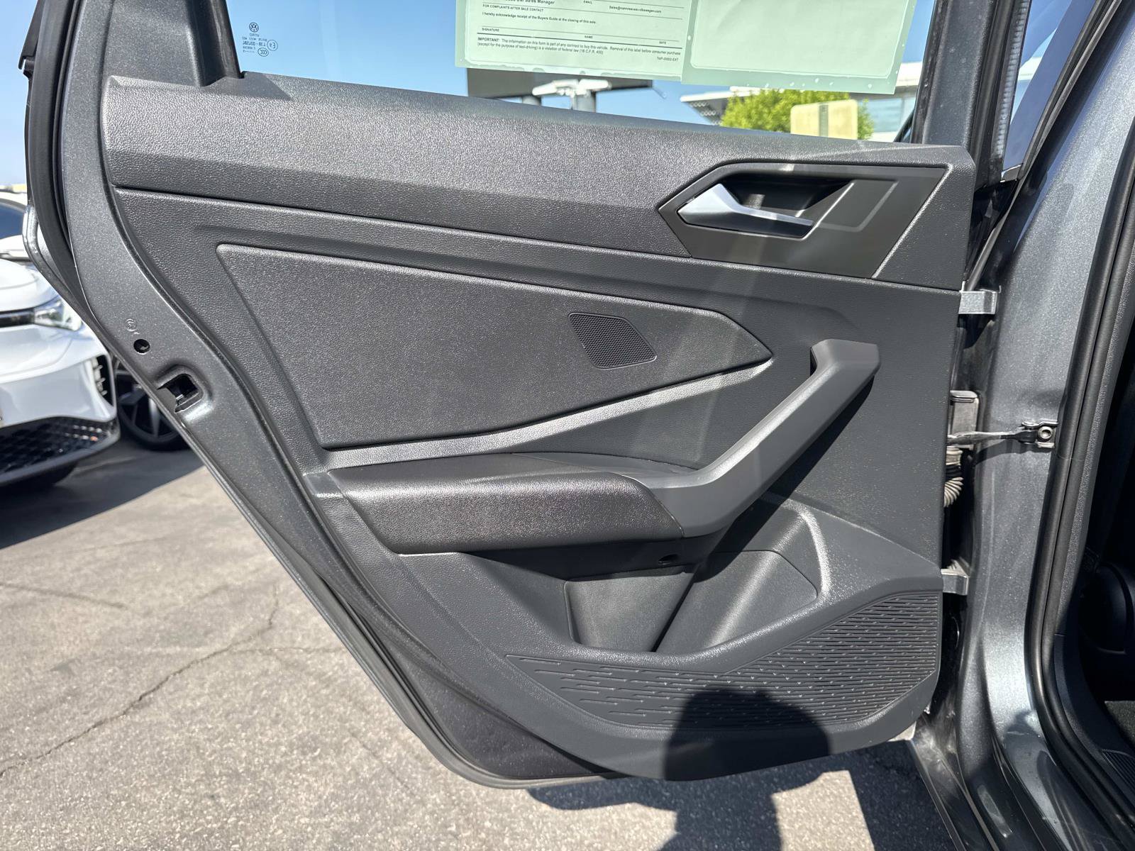 Used 2019 Volkswagen Jetta SEL w/ Cold Weather Package FWD image 25