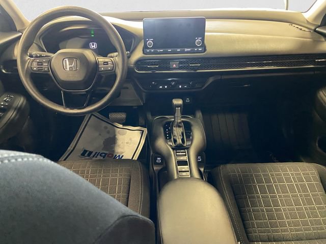 Used 2023 Honda HR-V LX image 11