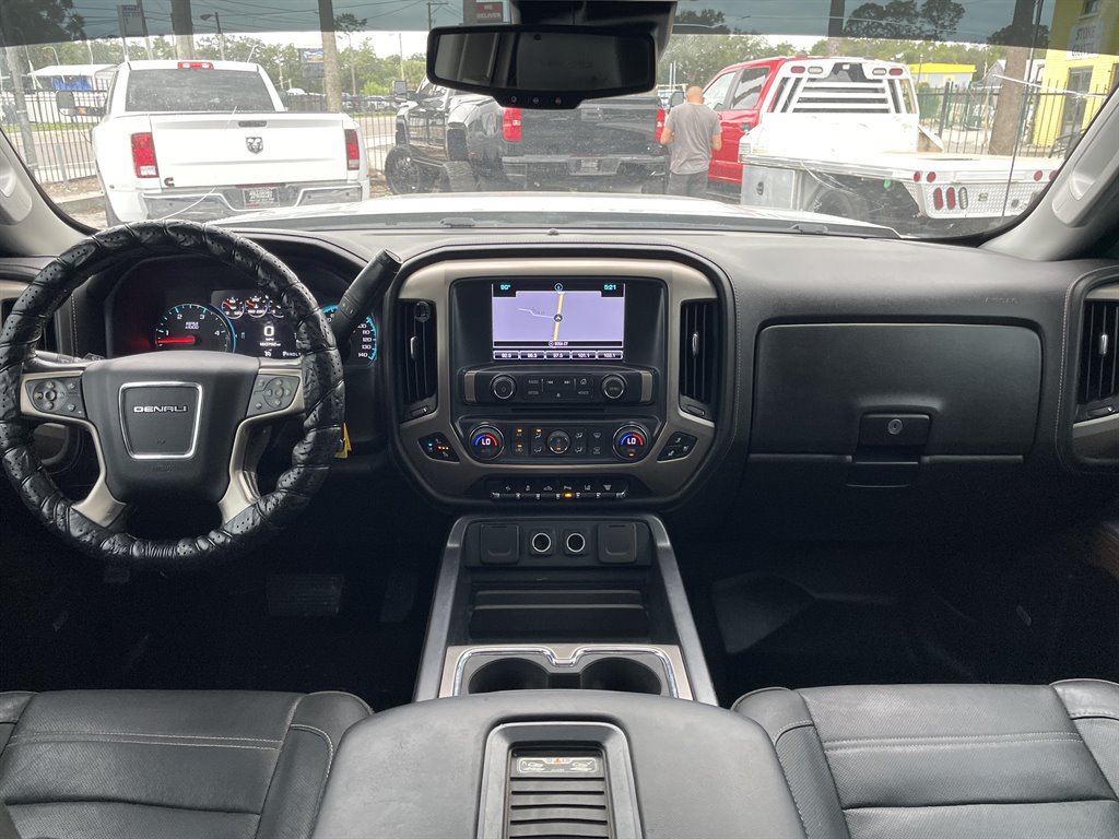 Used 2018 GMC Sierra 3500 Denali w/ Duramax Plus Package AWD/4WD image 6