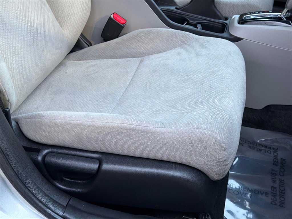 Used 2013 Honda Civic LX image 7