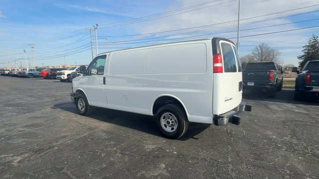 Certified 2024 GMC Savana 2500 w/ Driver Convenience Package image 6