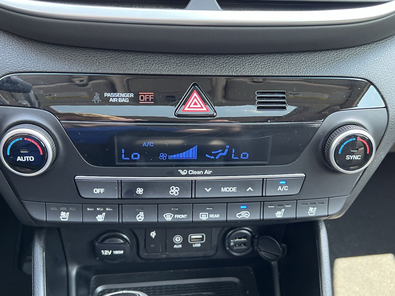 Used 2021 Hyundai Tucson Ultimate w/ Cargo Package FWD image 29
