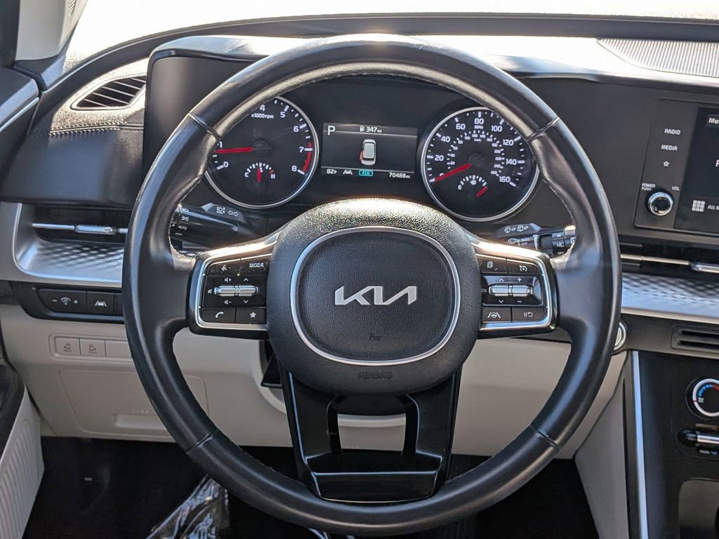 Used 2024 Kia Carnival LX image 22