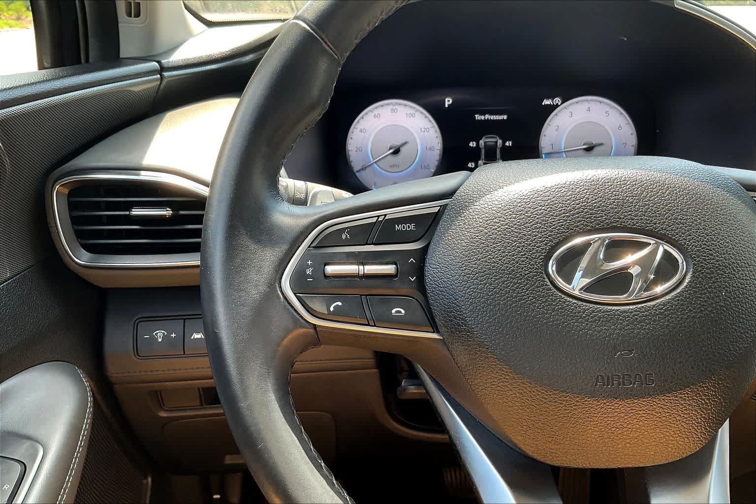 Used 2023 Hyundai Santa Fe SEL w/ Premium Package FWD image 24