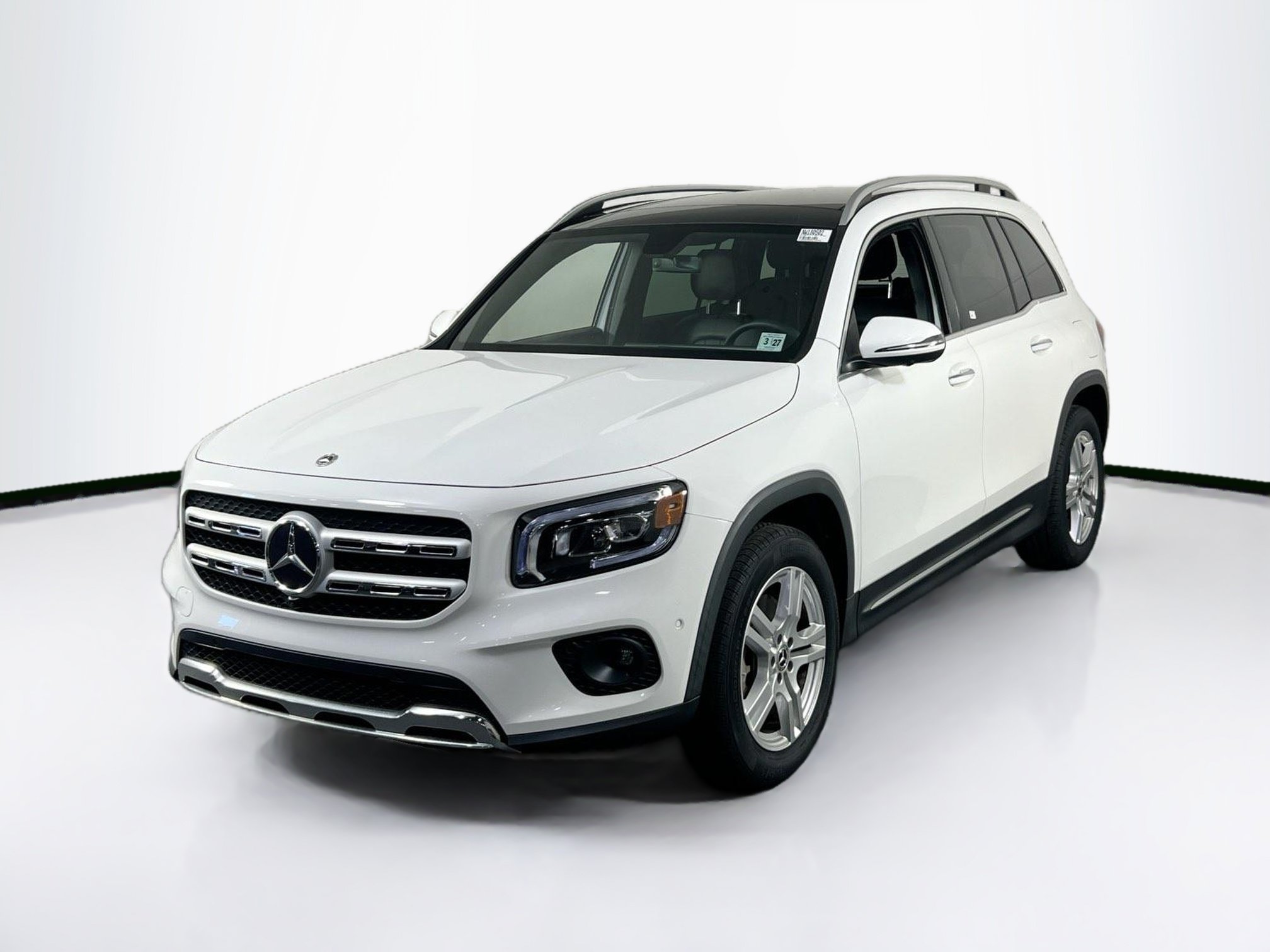 Used 2022 Mercedes-Benz GLB 250 4MATIC image 1