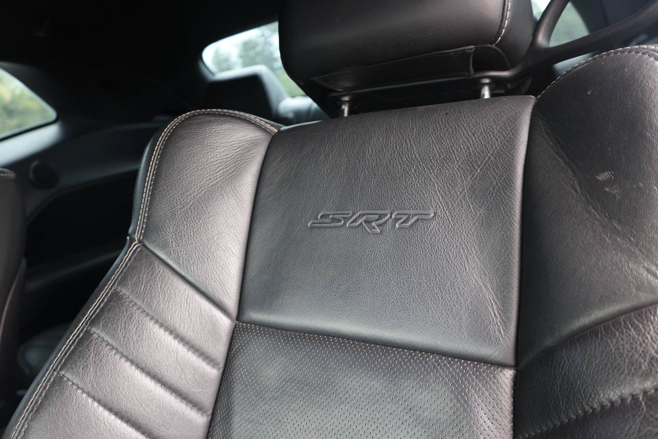 Used 2016 Dodge Challenger SRT Hellcat RWD image 15