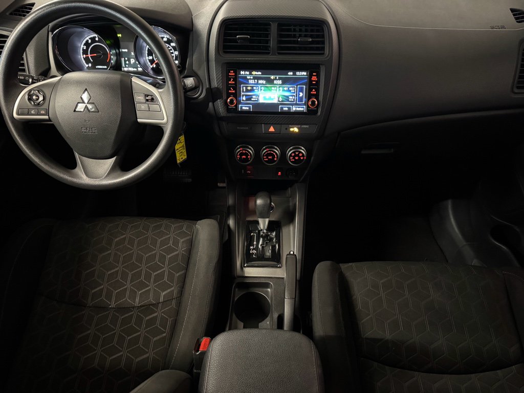 Used 2023 Mitsubishi Outlander Sport ES image 19