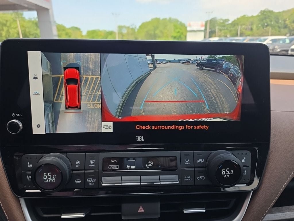 Used 2026 Toyota Grand Highlander AWD image 24