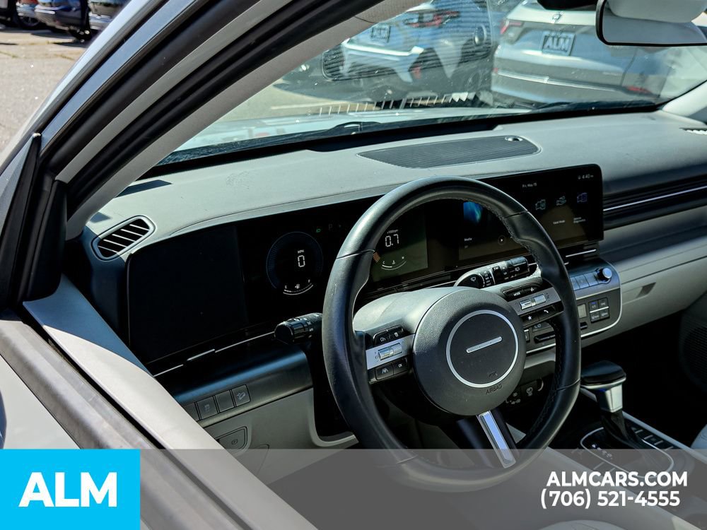 Used 2024 Hyundai Kona SEL FWD image 6
