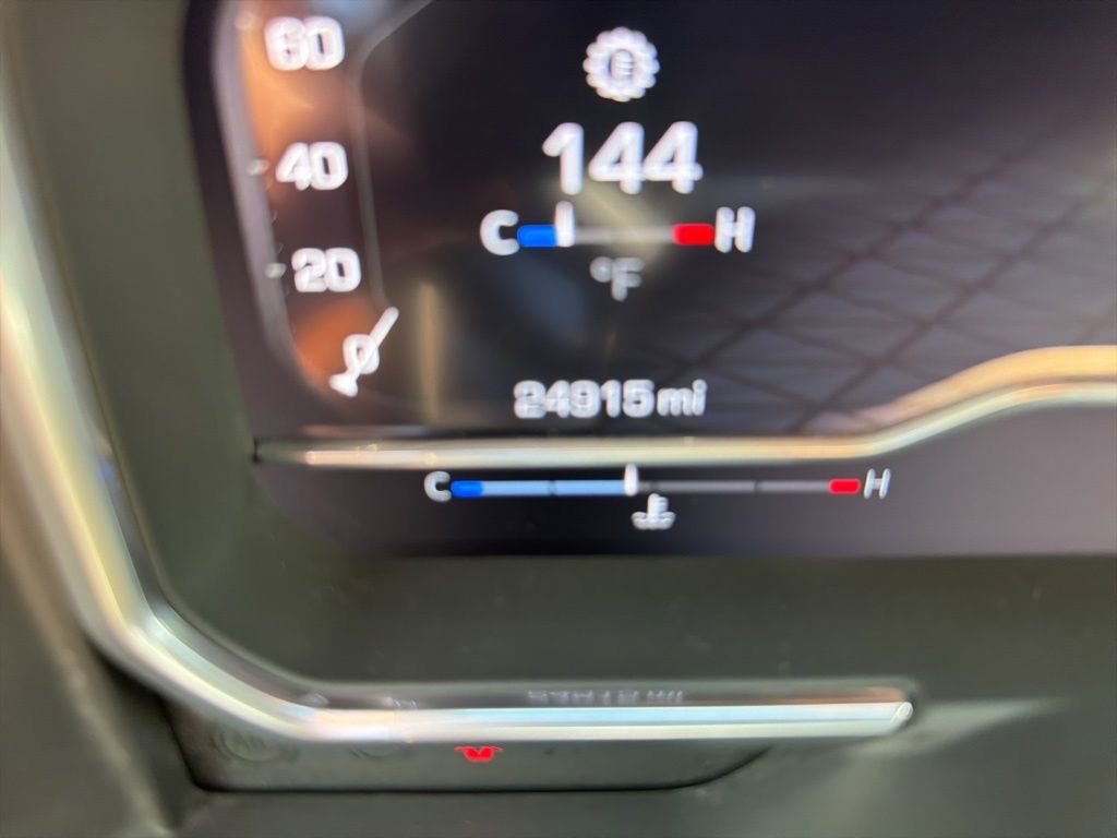 Used 2024 GMC Sierra 3500 Denali Ultimate AWD/4WD image 25