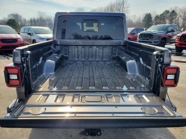 New 2026 Jeep Gladiator Mojave image 23
