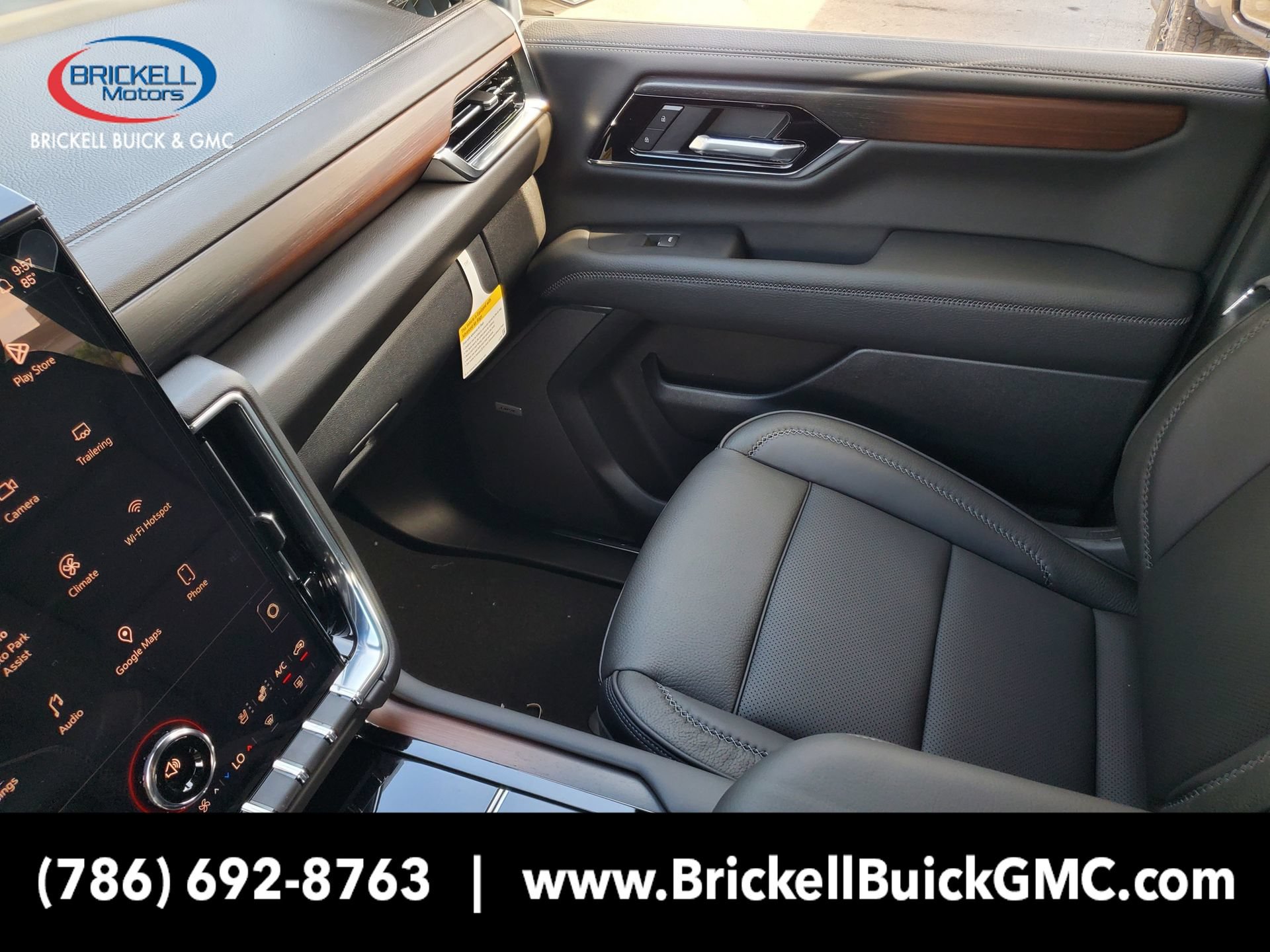 New 2026 GMC Yukon XL Denali w/ Advanced Technology Package RWD image 27