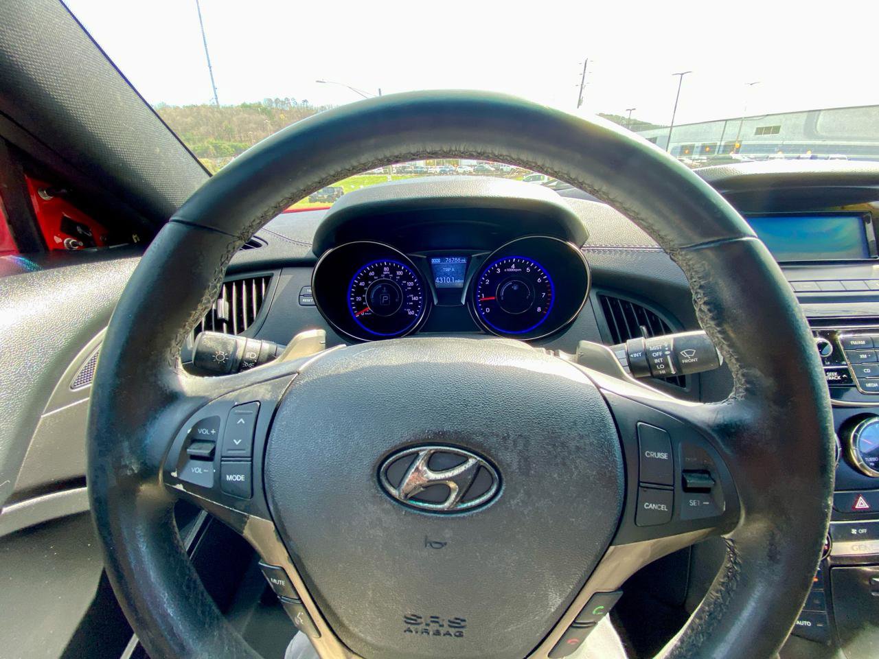 Used 2014 Hyundai Genesis 2.0T image 13