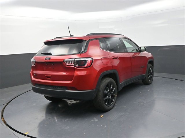 New 2026 Jeep Compass Latitude image 7