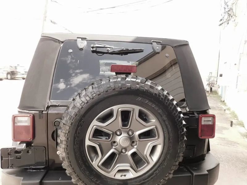 Used 2013 Jeep Wrangler Rubicon w/ Dual Top Group image 20