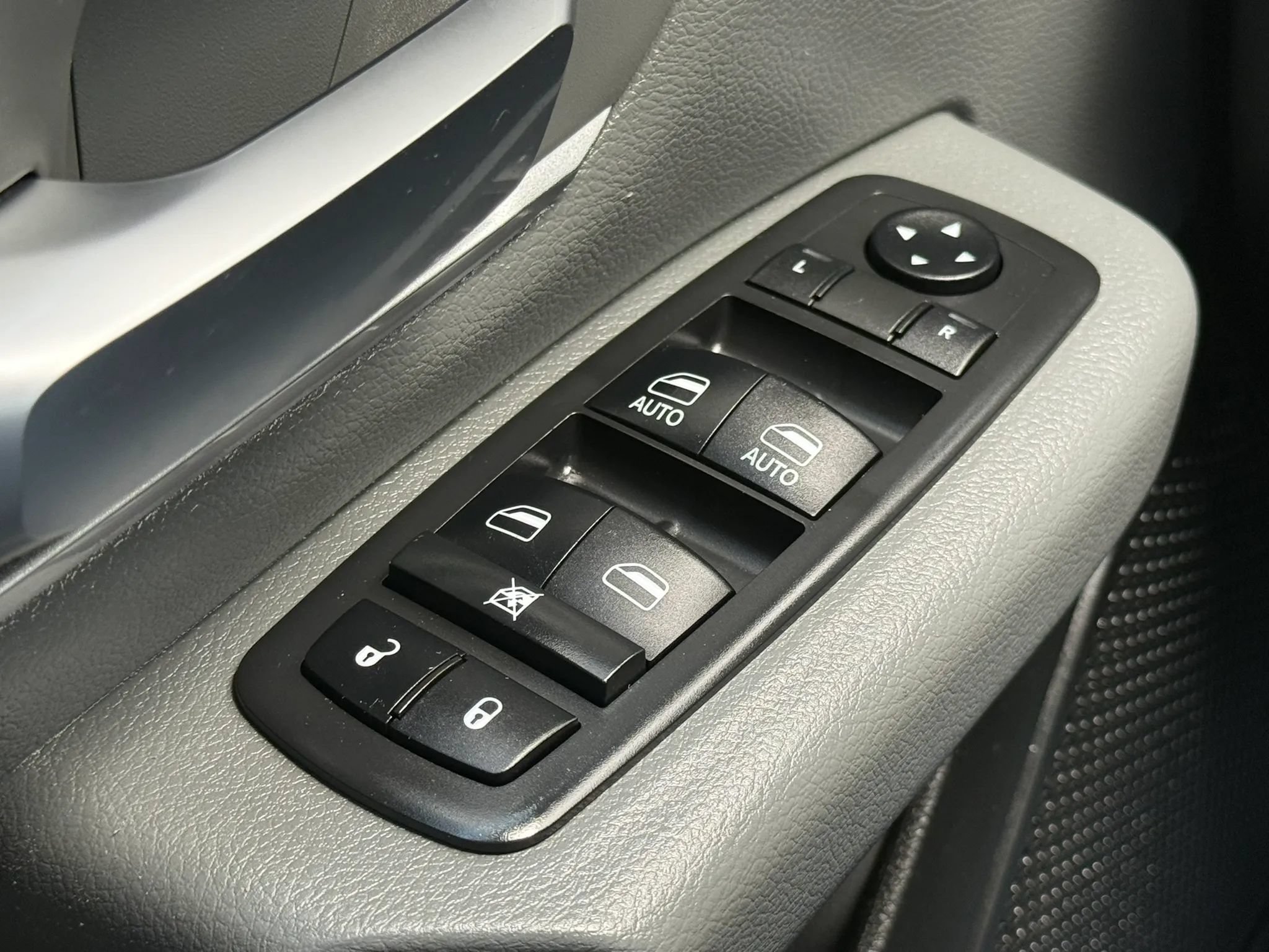 Used 2019 RAM 1500 Big Horn AWD/4WD image 36