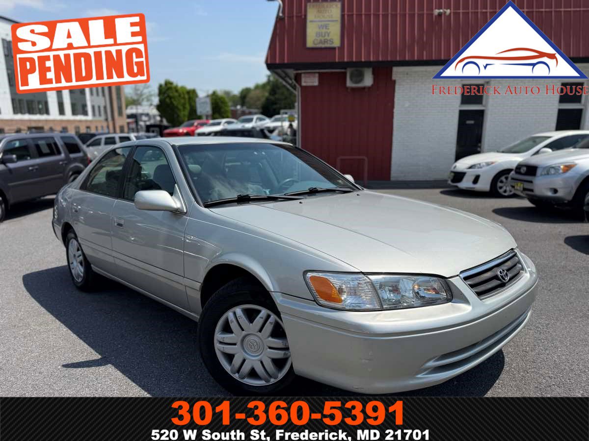 Used 2001 Toyota Camry LE