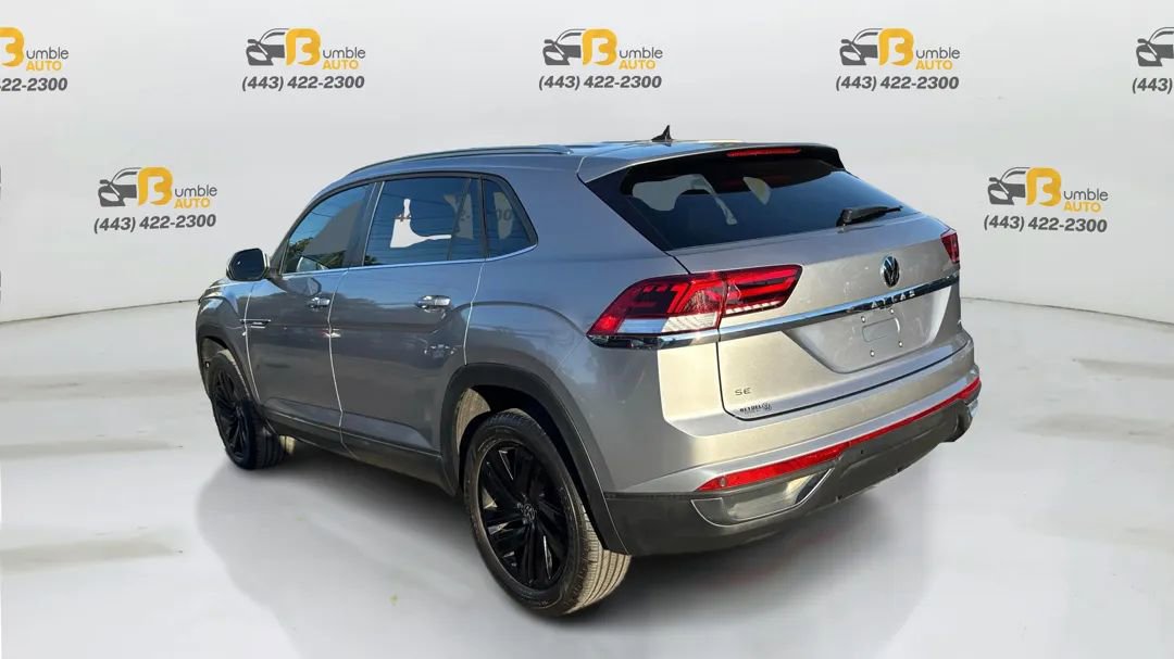 Used 2023 Volkswagen Atlas Cross Sport SE w/ Black Wheel Package image 7
