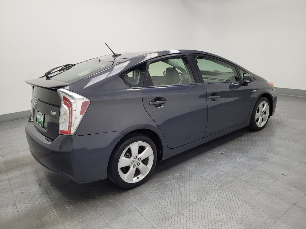 Used 2015 Toyota Prius Five image 10