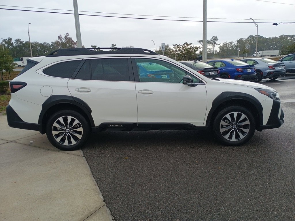 Used 2025 Subaru Outback Limited w/ Popular Package #2 image 4