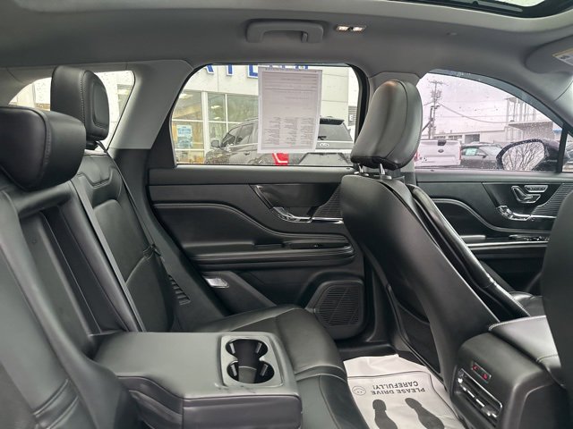 Used 2021 Lincoln Corsair AWD w/ Premium Package image 14