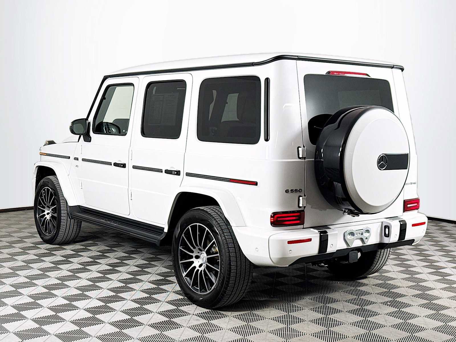 Used 2024 Mercedes-Benz G 550 G 550 4MATIC image 7