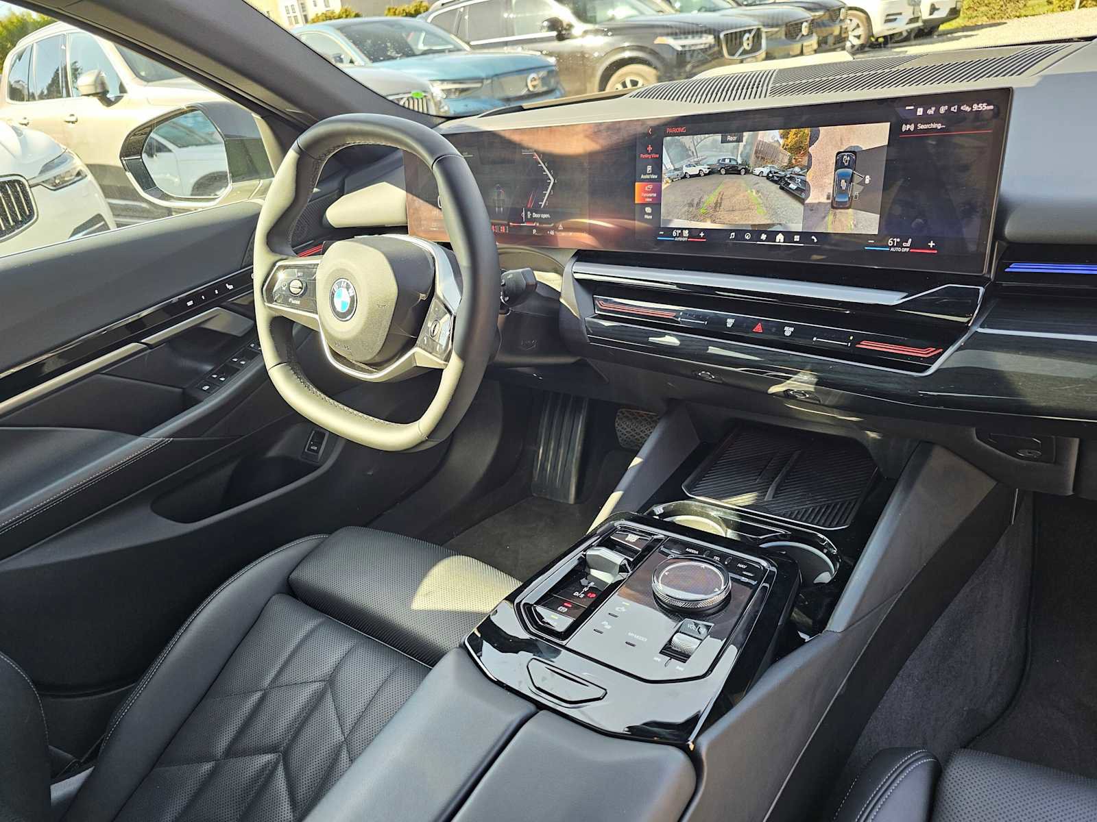 Used 2025 BMW 530i xDrive AWD/4WD image 12