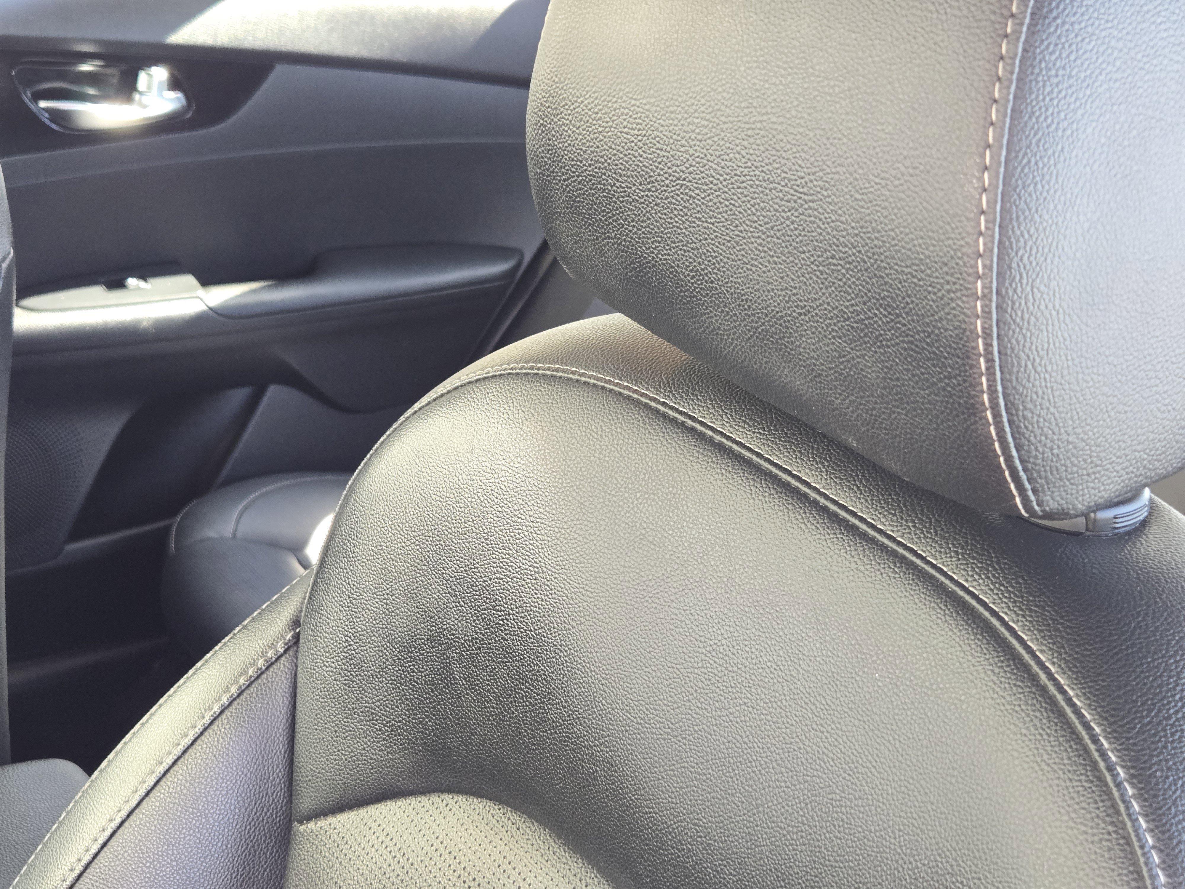 Used 2020 Kia Forte EX image 18