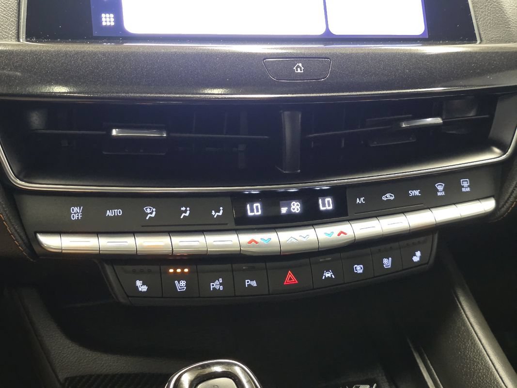 Used 2024 Cadillac CT5 V w/ Premium Package AWD/4WD image 40