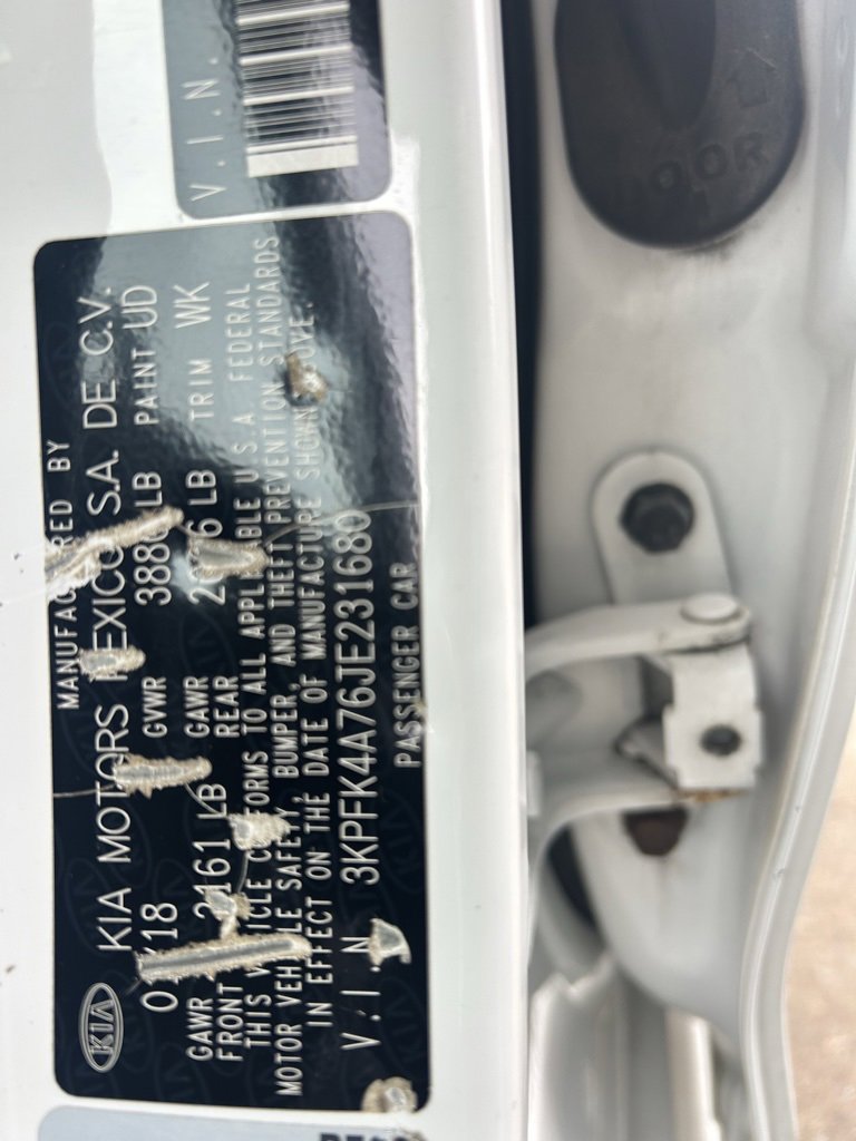 Used 2018 Kia Forte LX image 11