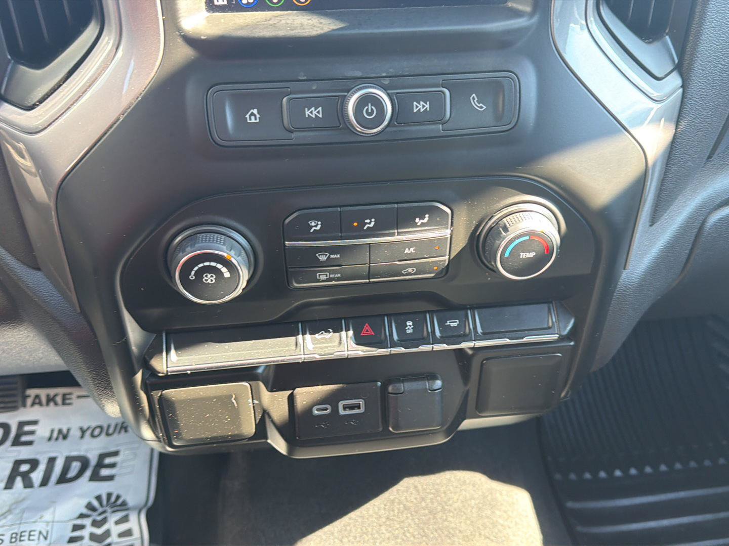 Used 2021 Chevrolet Silverado 1500 Custom RWD image 9