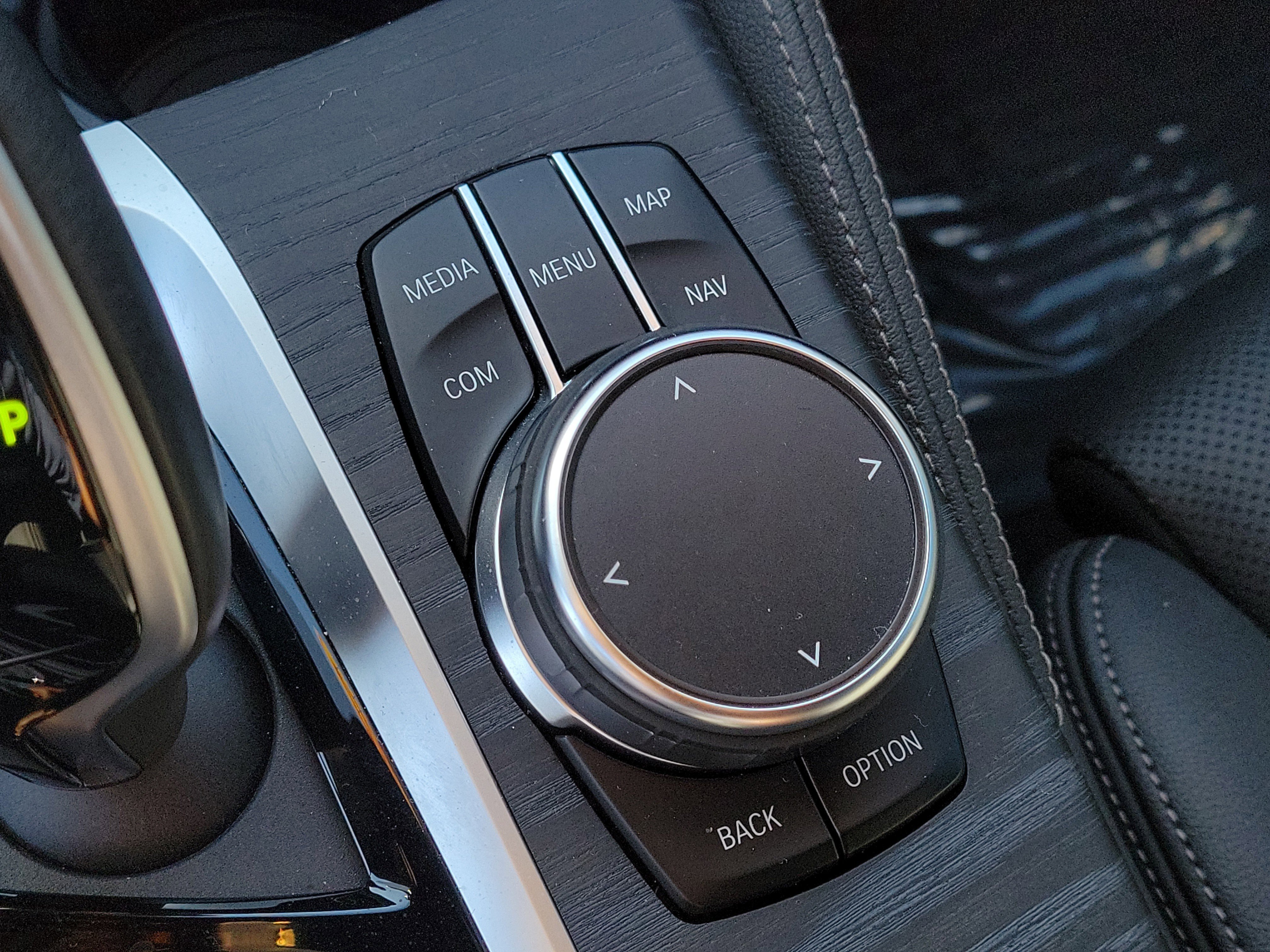 Used 2023 BMW 530i xDrive w/ M Sport Package image 29