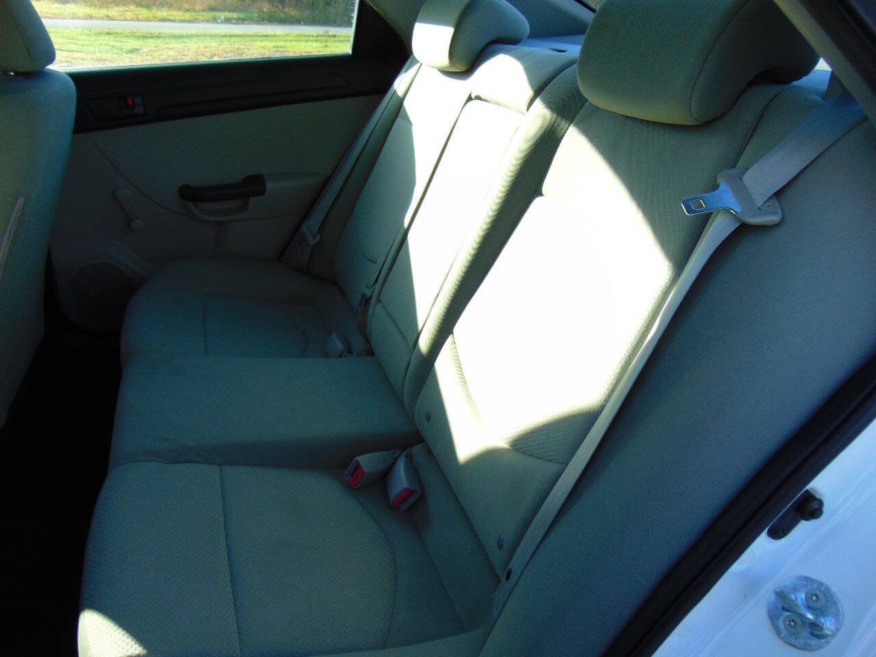 Used 2011 Kia Forte LX FWD image 9
