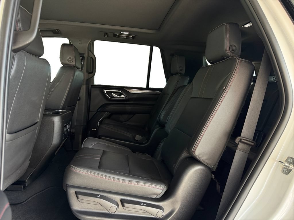 Used 2023 Chevrolet Tahoe RST w/ Luxury Package RWD image 16