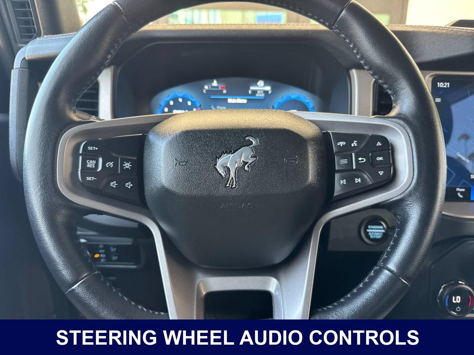 Used 2025 Ford Bronco Outer Banks AWD/4WD image 31