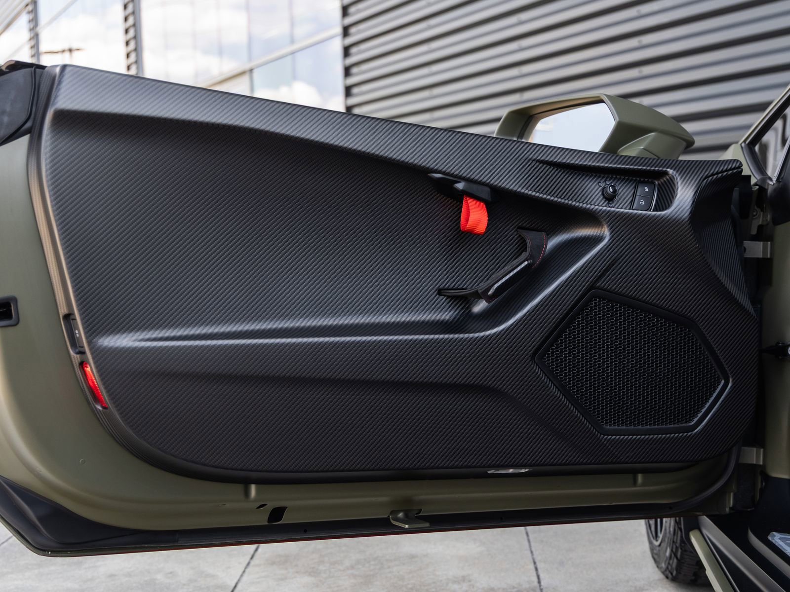 Used 2024 Lamborghini Huracan Sterrato AWD/4WD image 25