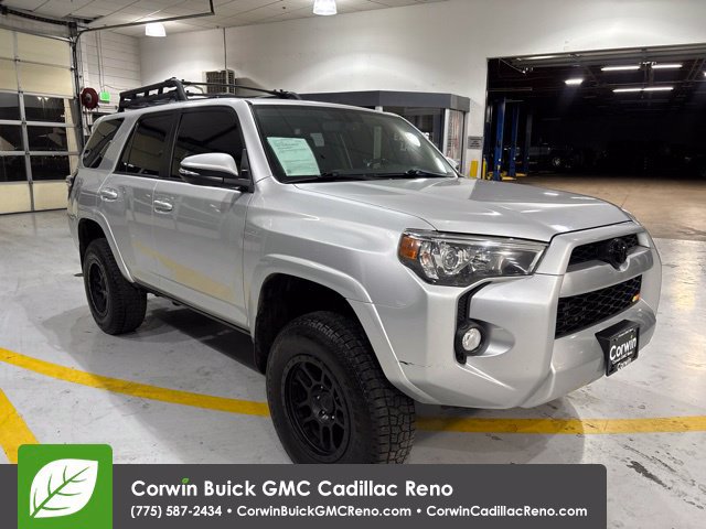 Used 2018 Toyota 4Runner SR5 Premium AWD/4WD image 4