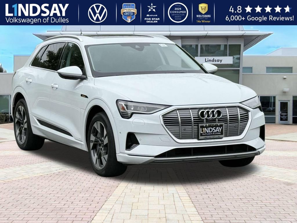Used 2022 Audi e-tron Premium Plus w/ Premium Plus Package