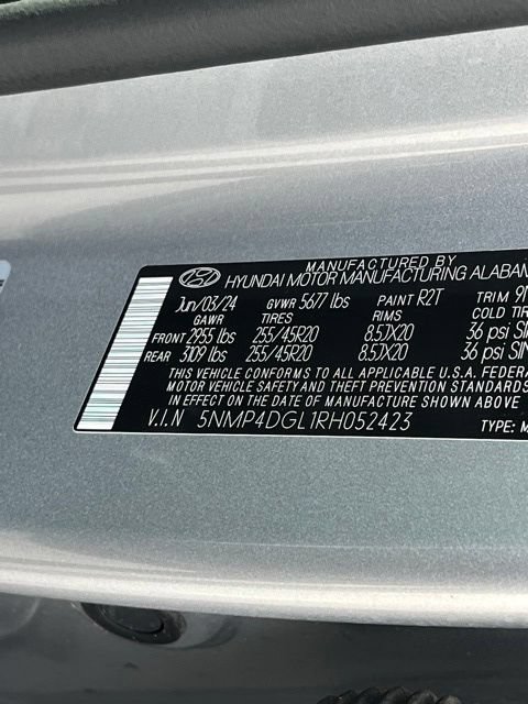 Used 2024 Hyundai Santa Fe Limited AWD/4WD image 37