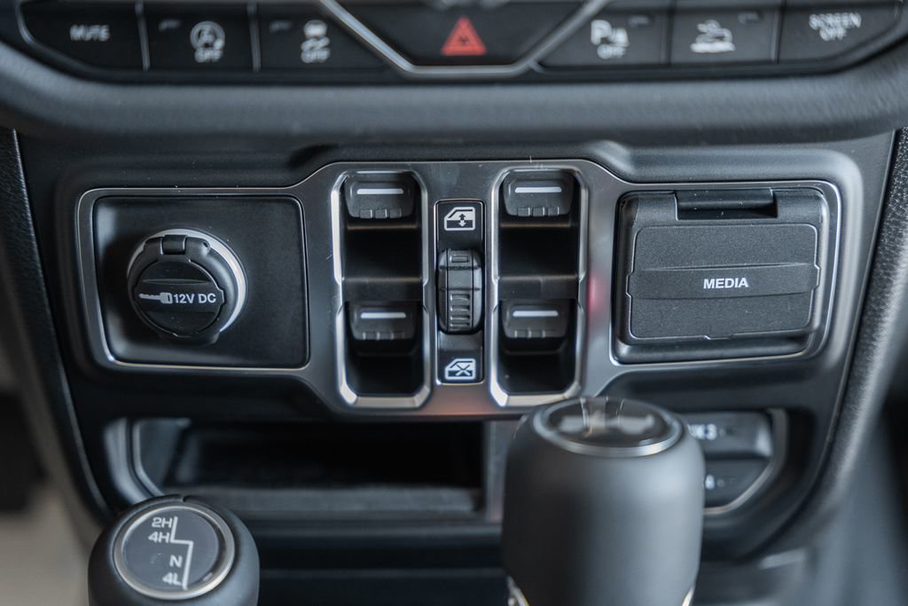 New 2026 Jeep Wrangler Sahara image 27