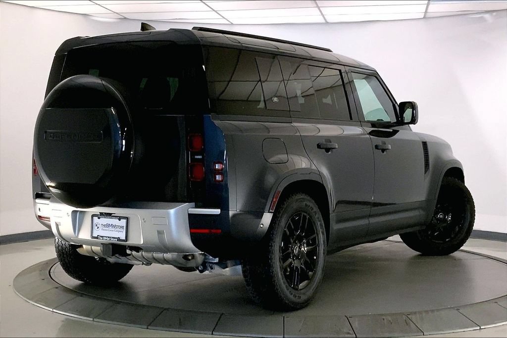 Used 2024 Land Rover Defender 110 S AWD/4WD image 12