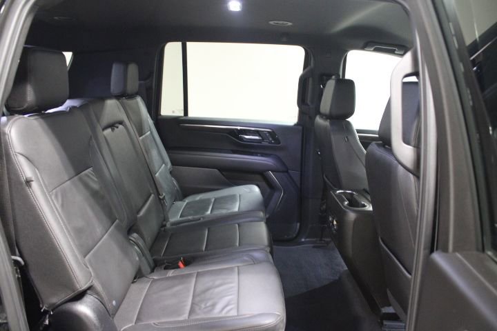 Certified 2025 Chevrolet Suburban Z71 image 30