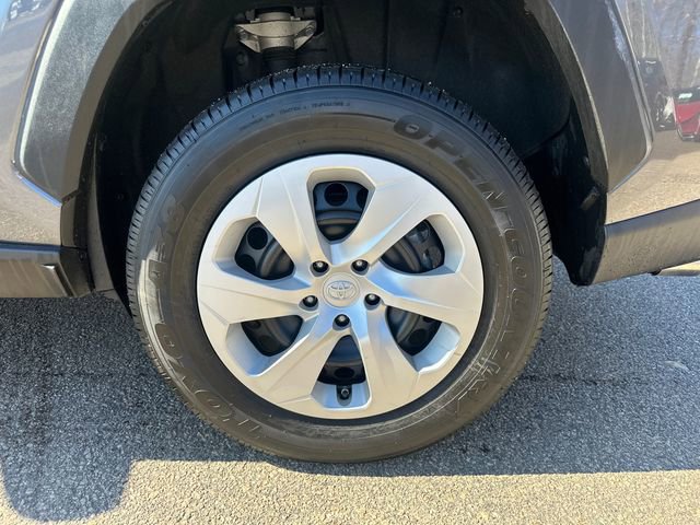 Certified 2024 Toyota RAV4 LE image 15