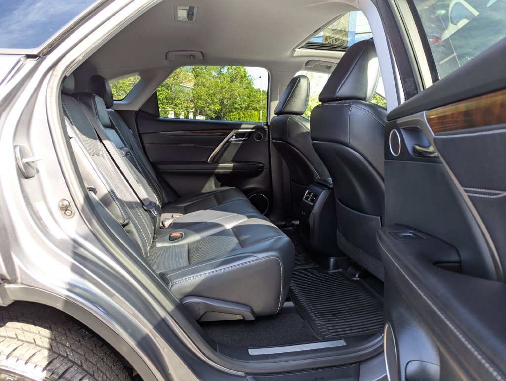Used 2017 Lexus RX 350 AWD w/ Premium Package image 37