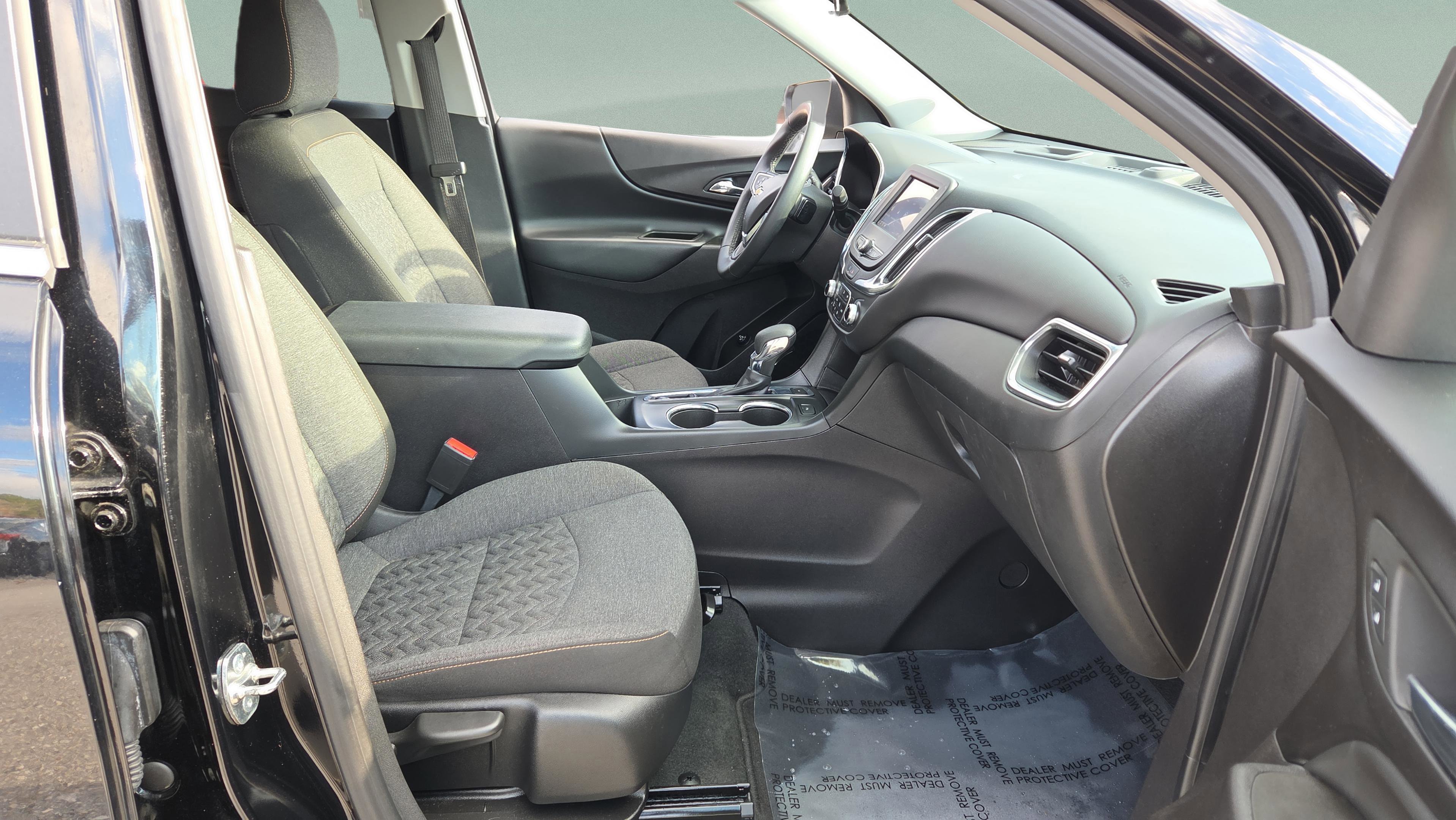 Used 2024 Chevrolet Equinox LT image 26