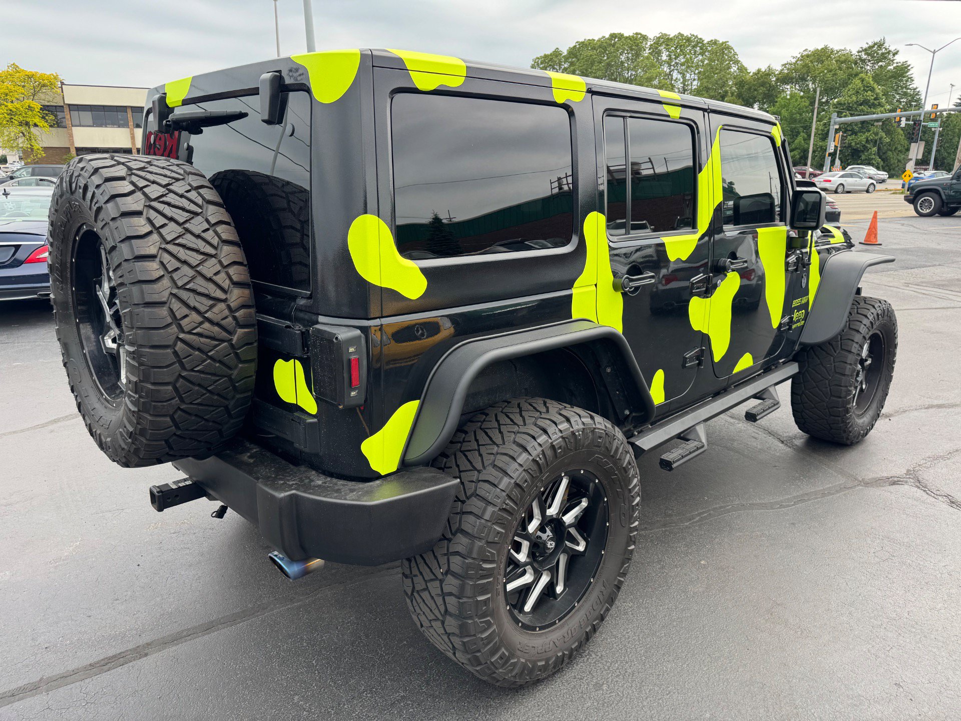Used 2015 Jeep Wrangler Unlimited Sport w/ Quick Order Package 24S AWD/4WD image 11