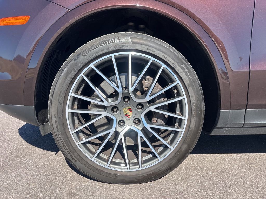 Used 2023 Porsche Cayenne image 34
