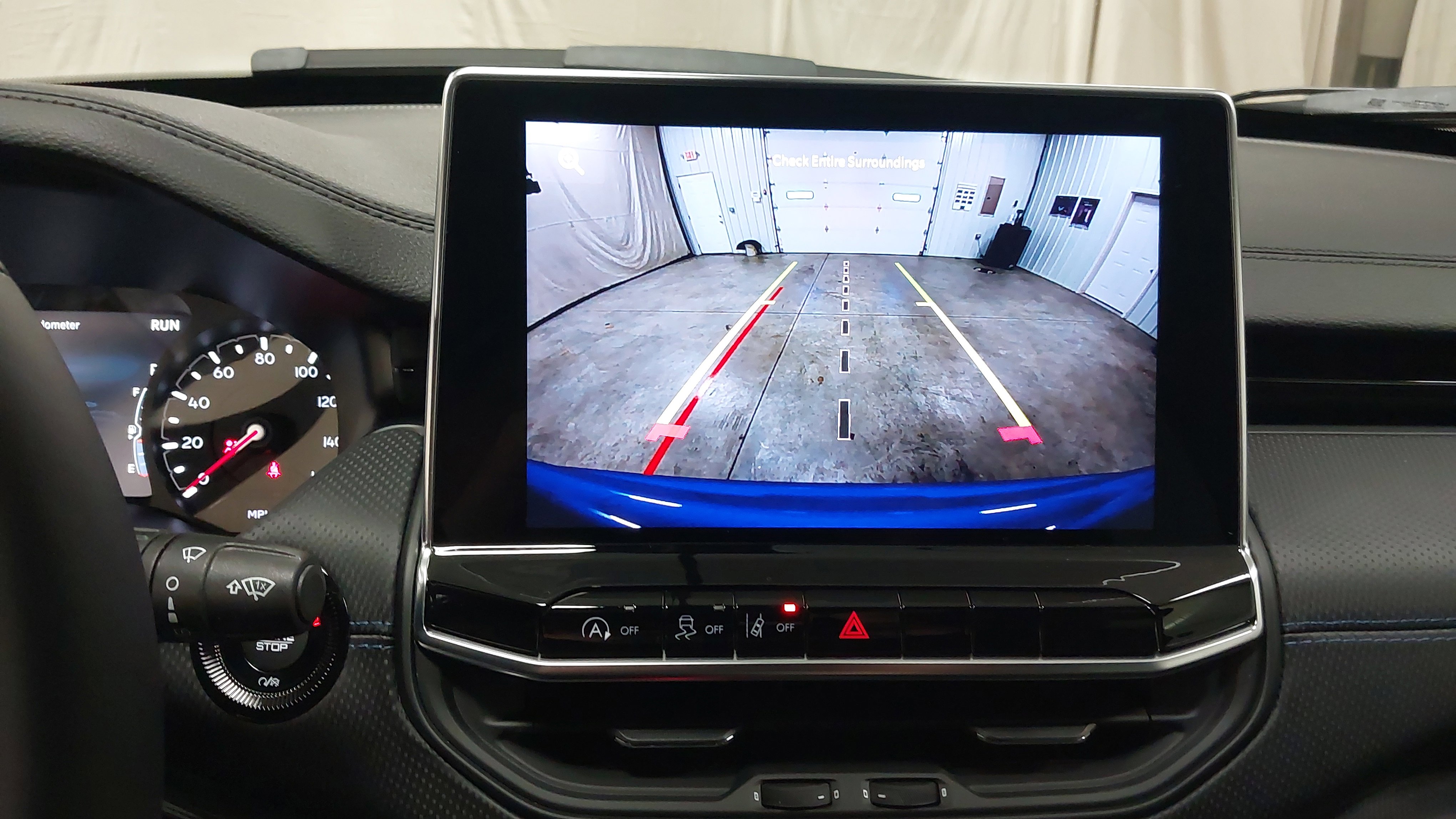 New 2026 Jeep Compass Latitude image 36