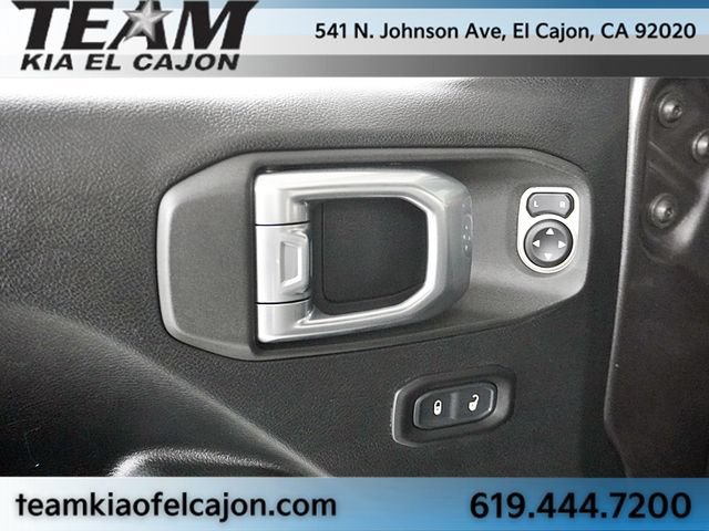 Used 2020 Jeep Wrangler Rubicon AWD/4WD image 21